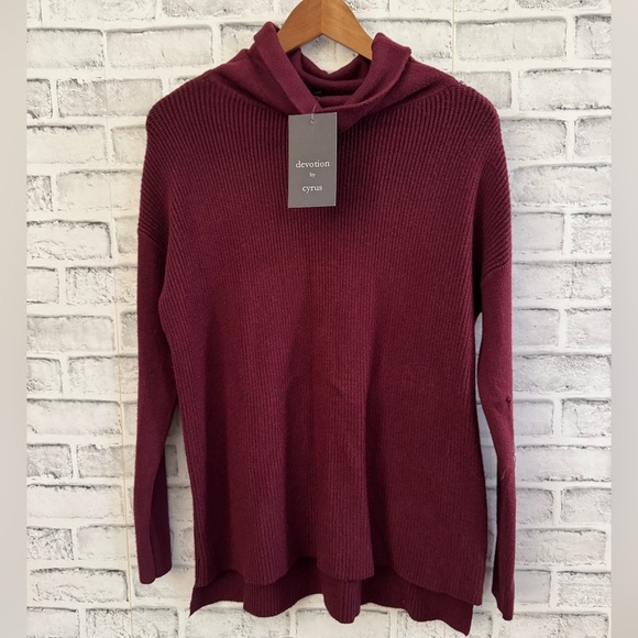 NWT! Women’s Devotion by Cyrus Ruby Port textured turtleneck sweater XS - Picture 1 of 5
